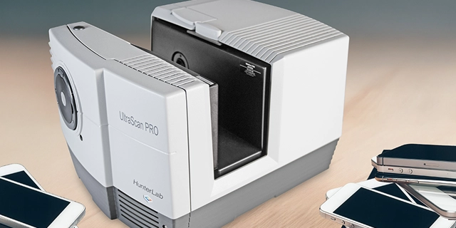 The UltraScan Pro spectrophotometer from HunterLab