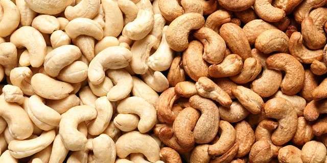 roasted-and-raw-cashews